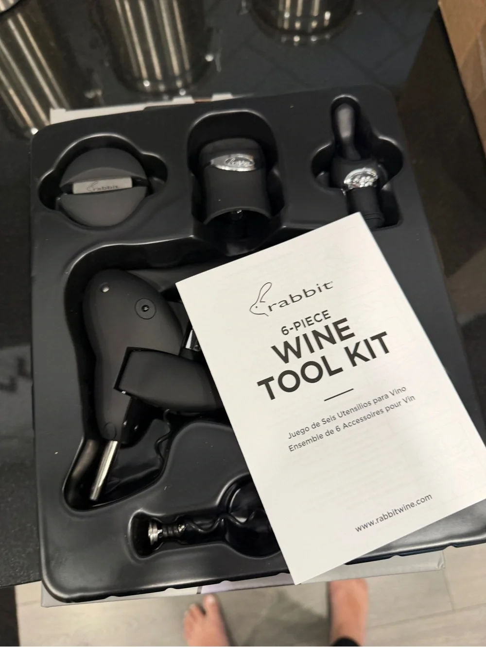 Rabbit Black Wine Accessory Set — 6-Piece Bar Tool Kit